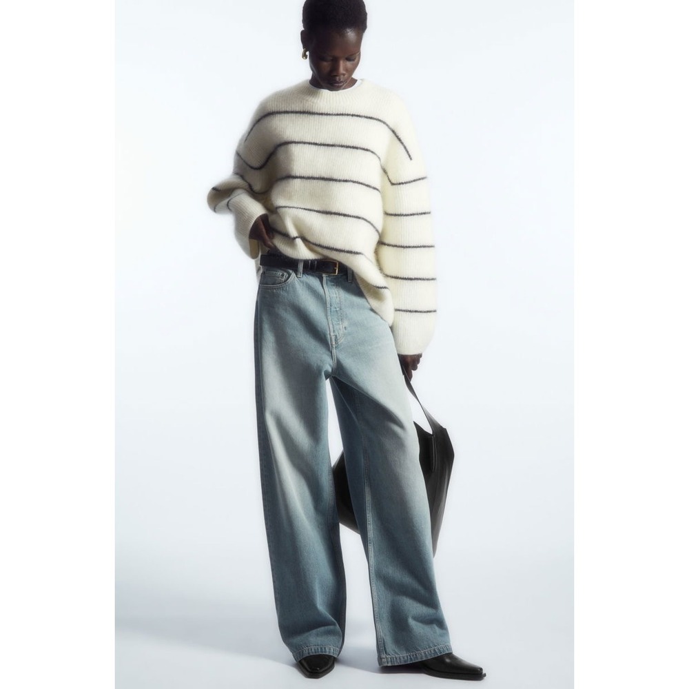 COS Textured Mohair-Blend Jumper Cream Navy Blue Striped Wool Sweater Size M - Picture 3 of 10